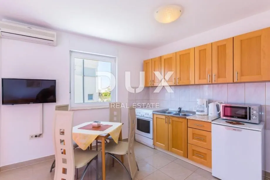 istra, medulin - kuća sa 6 apartmana 400m od mora - slika 6