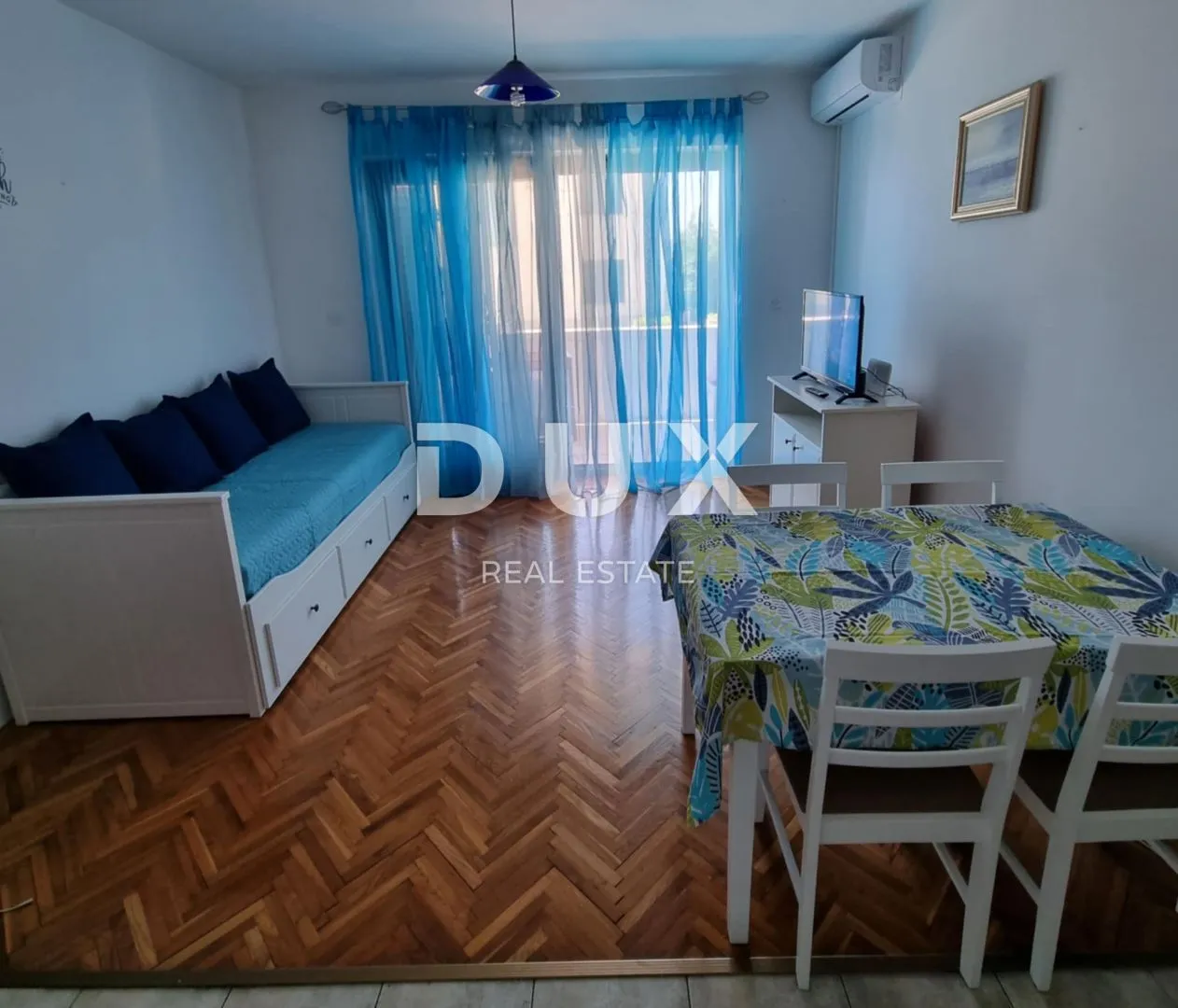 novi vinodolski - lijepi, moderan stan 170 m od mora - slika 1