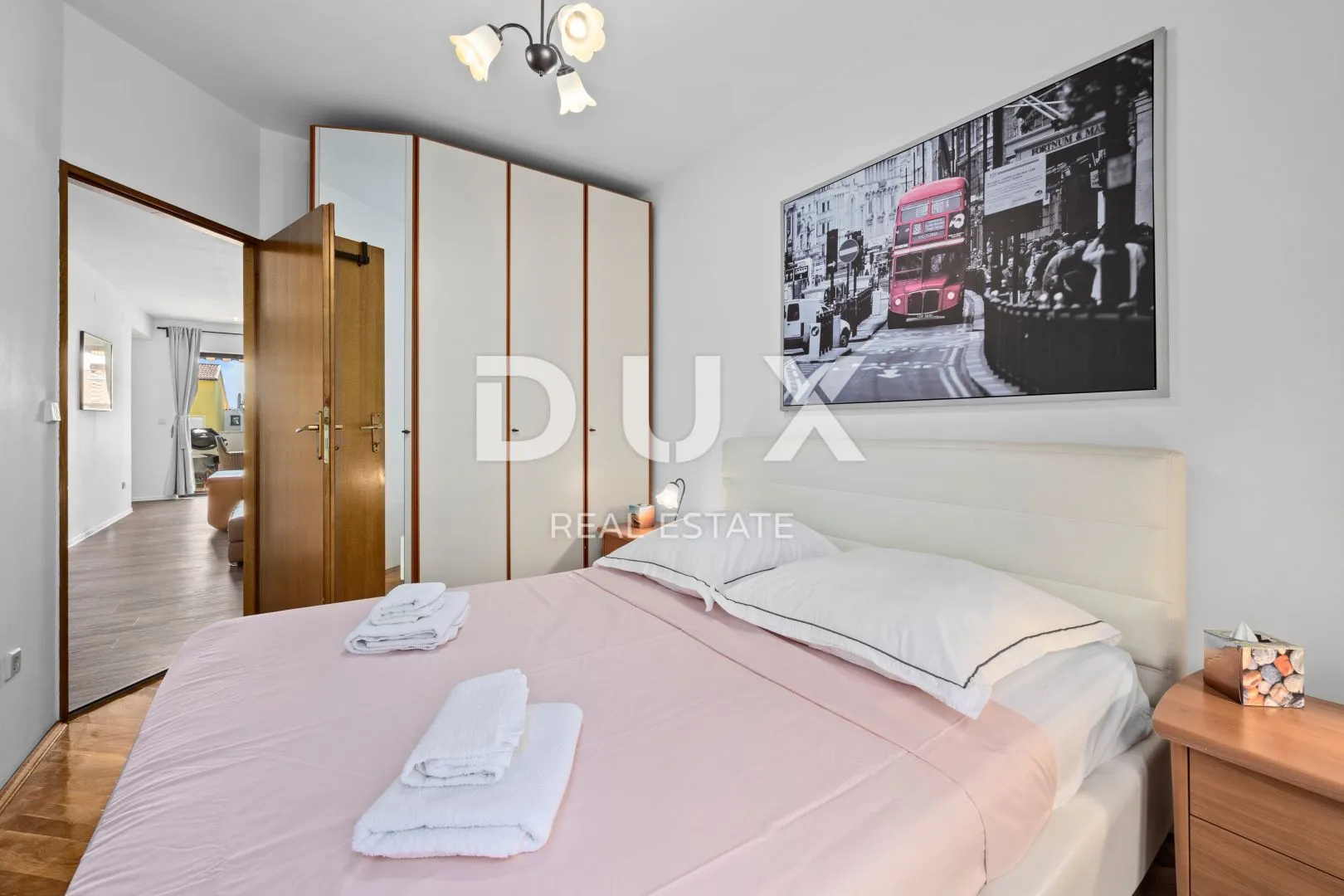 istra, pula - moderan apartman na dobroj lokaciji! - slika 9