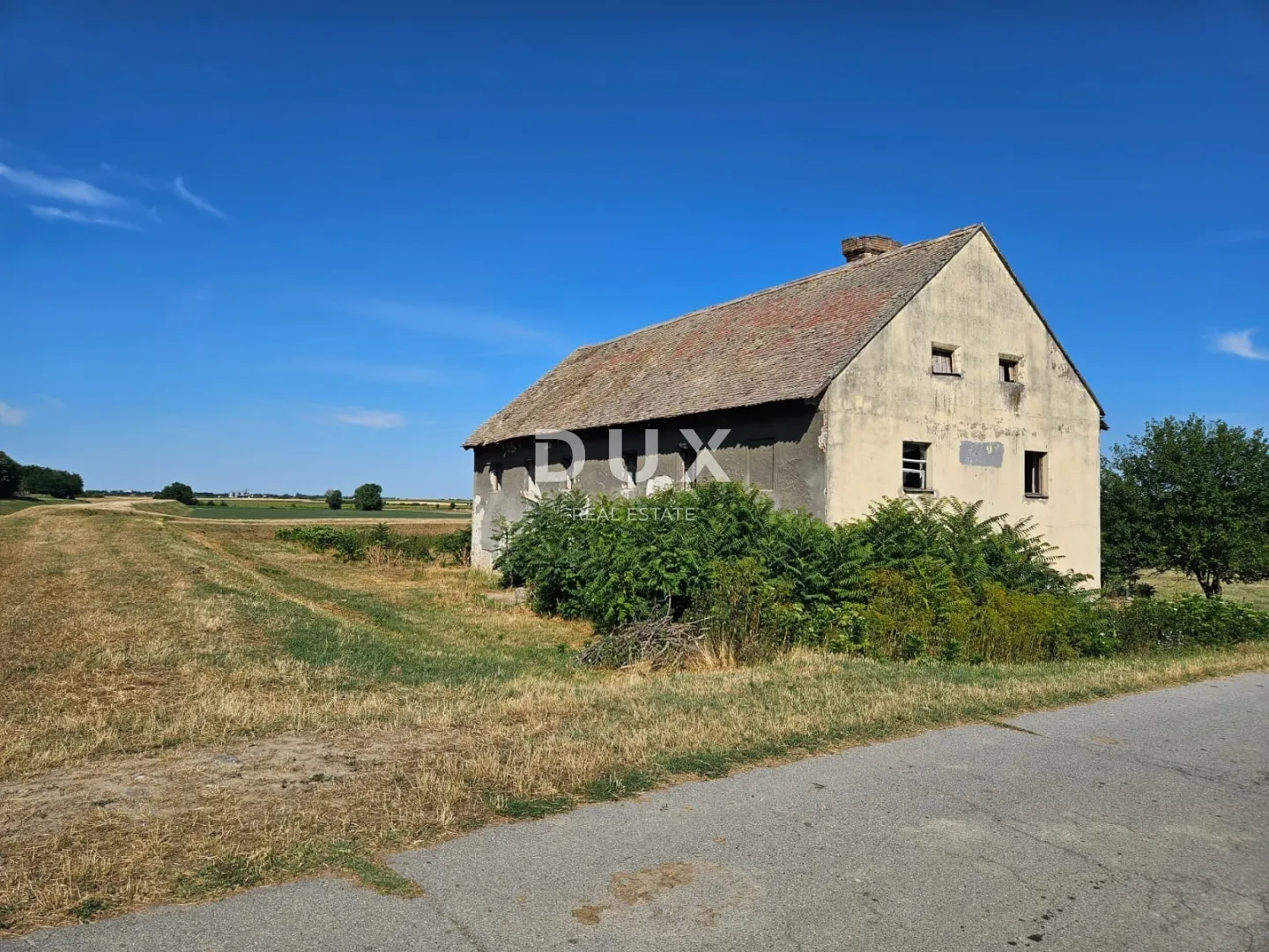 beli manastir, branjina - objekt na osami 900m2 s 4000m2 okućnice - slika 13