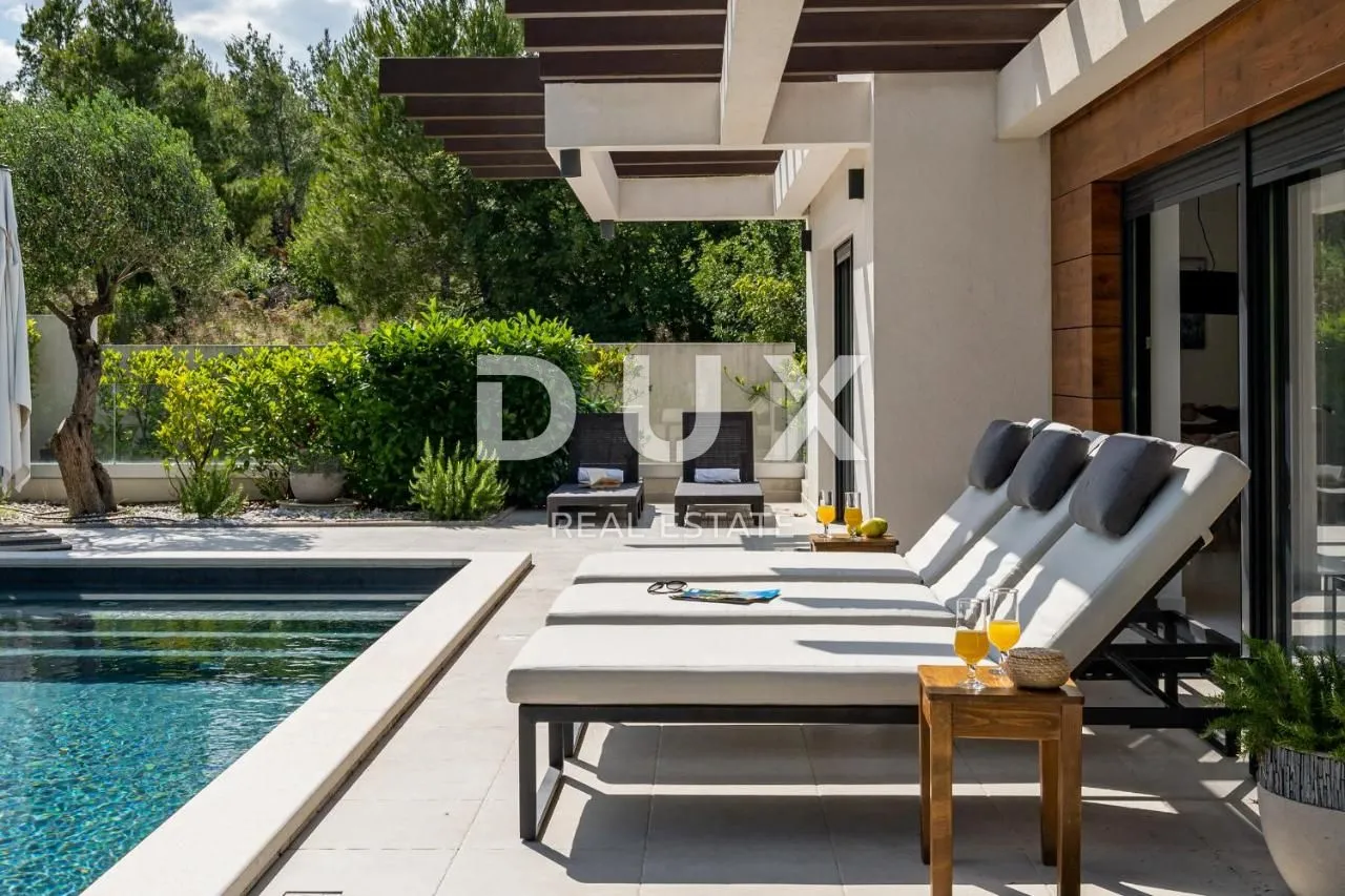 zadar, pridraga - luksuzna vila s bazenom u blizini mora - slika 2