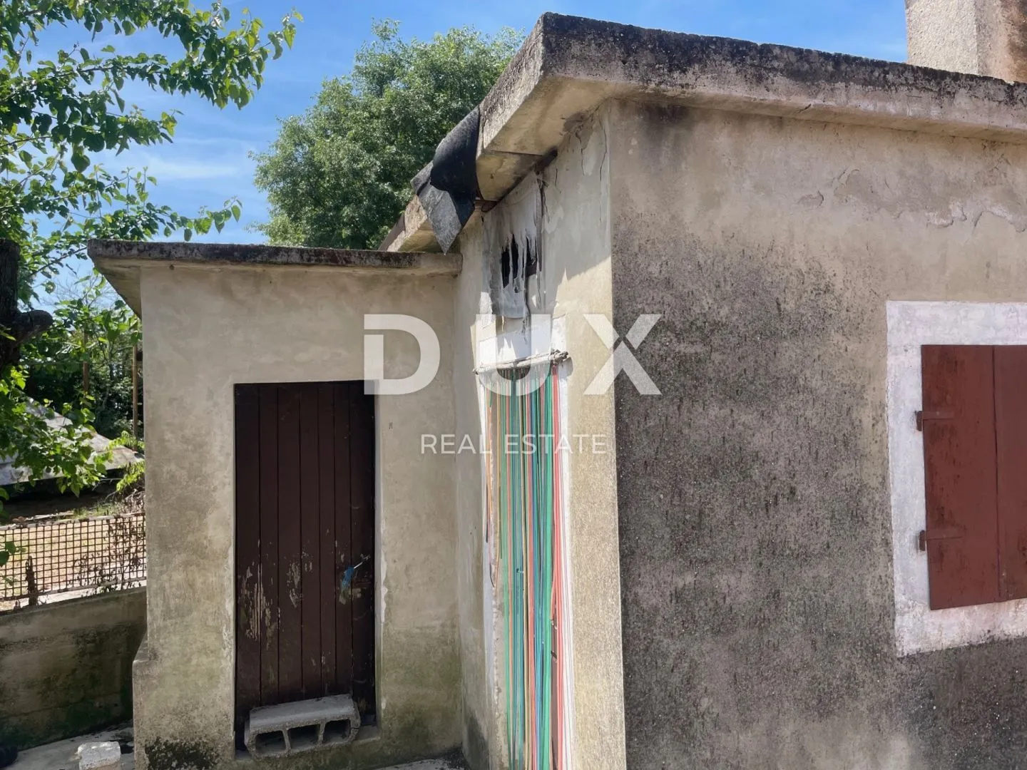 istra, barban - kuća za adaptaciju s prostranom okućnicom - slika 5