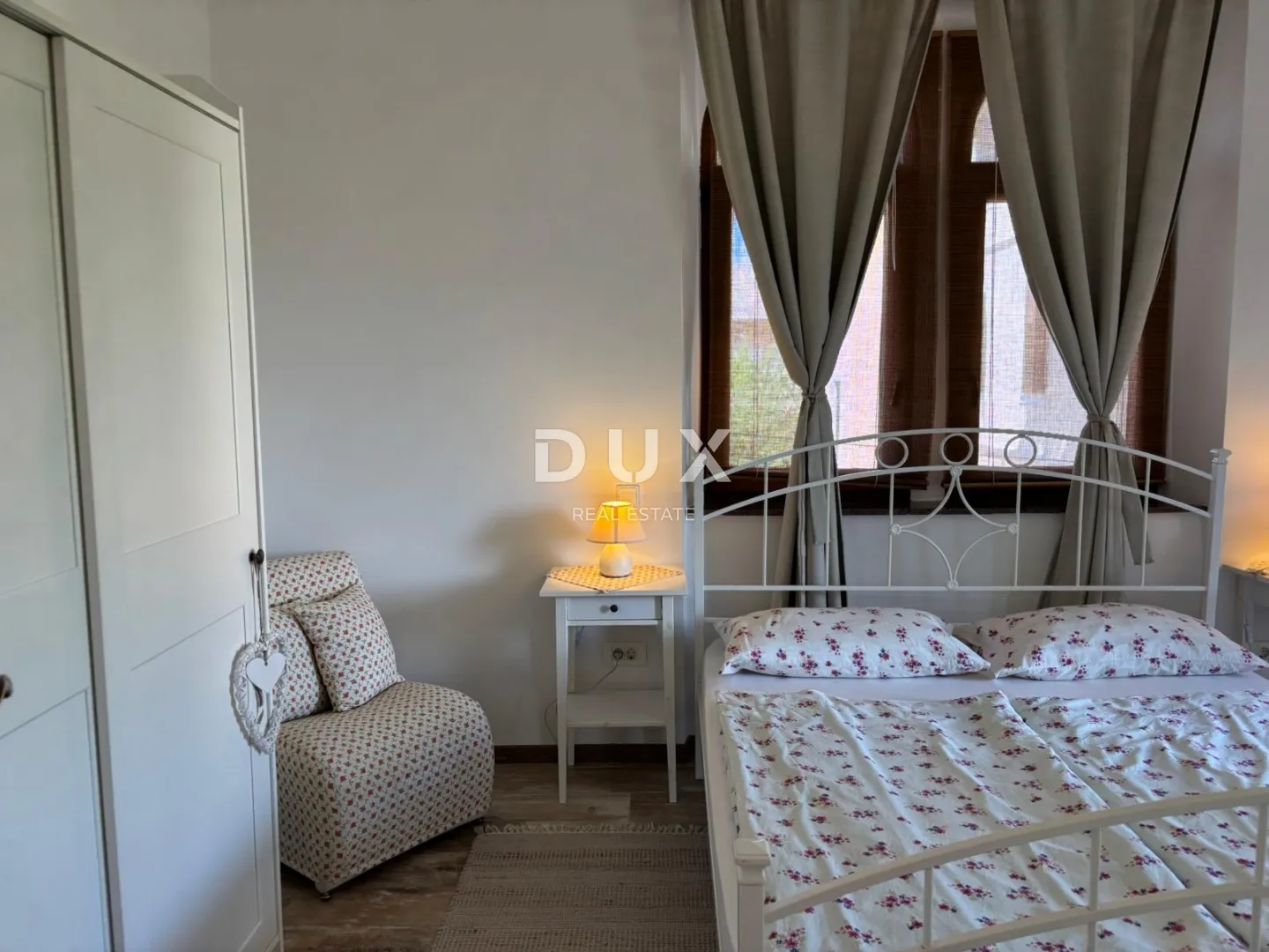 istra, pula - čarobna austrougarska priča: 3 stambene jedinice s krovnom terasom i garažom - slika 49