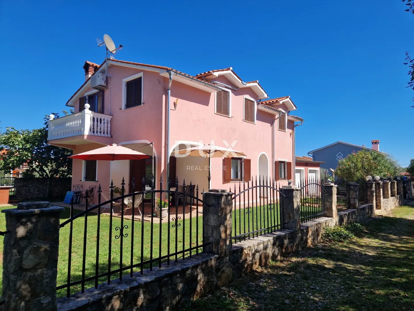 istra, labin - obiteljska kuća - slika 2