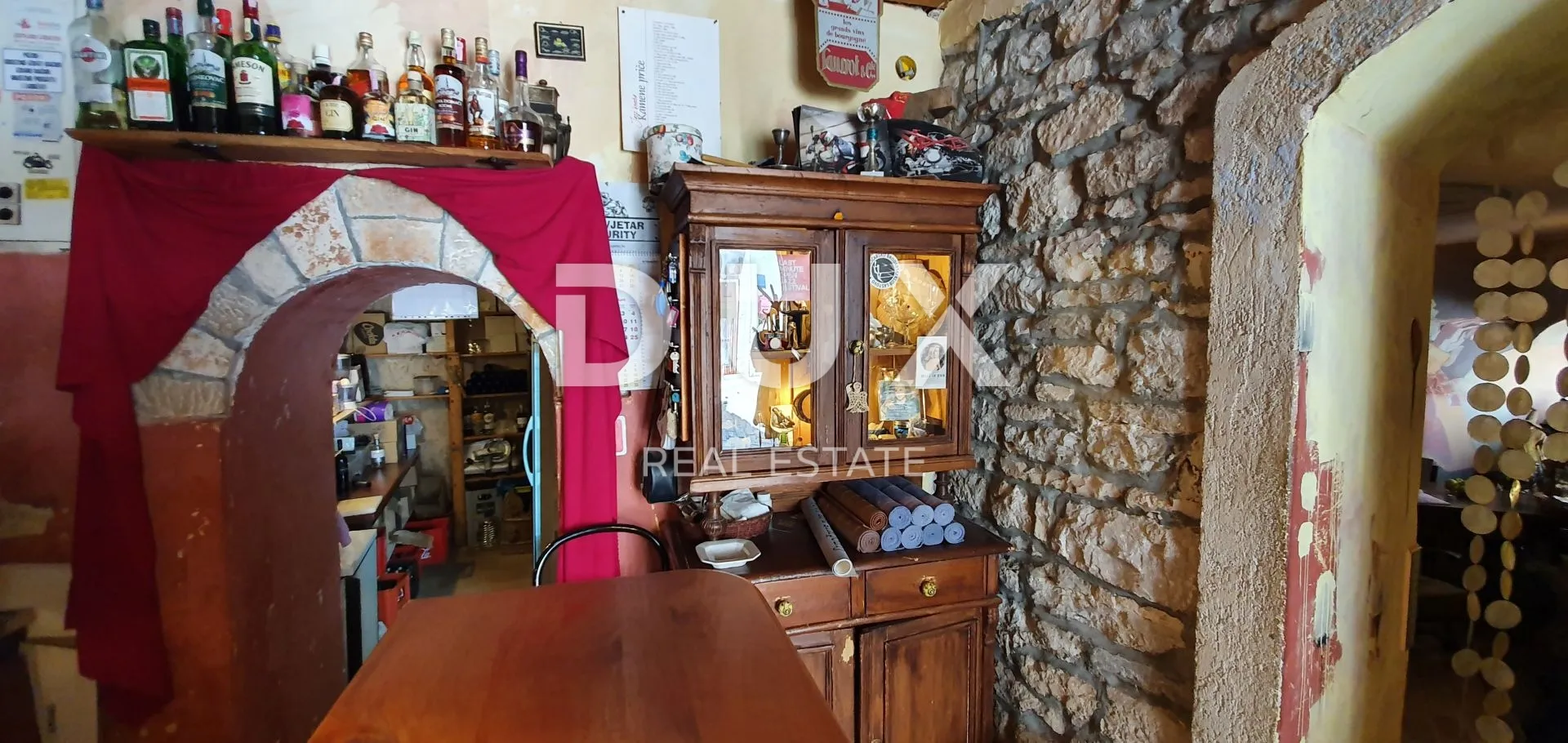 istra, bale - kamena bajka u srcu grada, 5 apartmana i poslovni prostor - slika 50