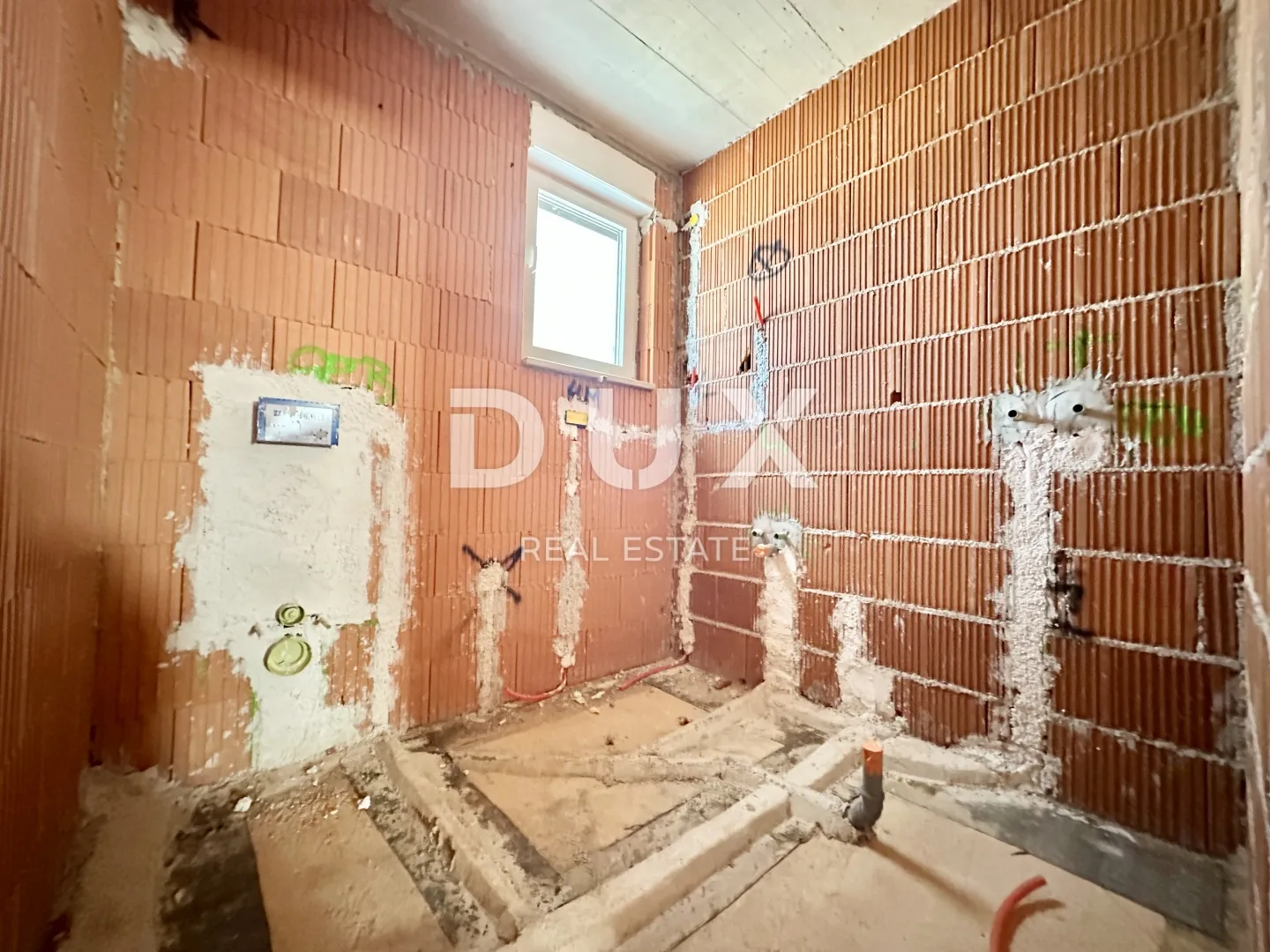 istra, umag - samostojeća prizemnica spremna za useljenje (namještaj uključen) - slika 19