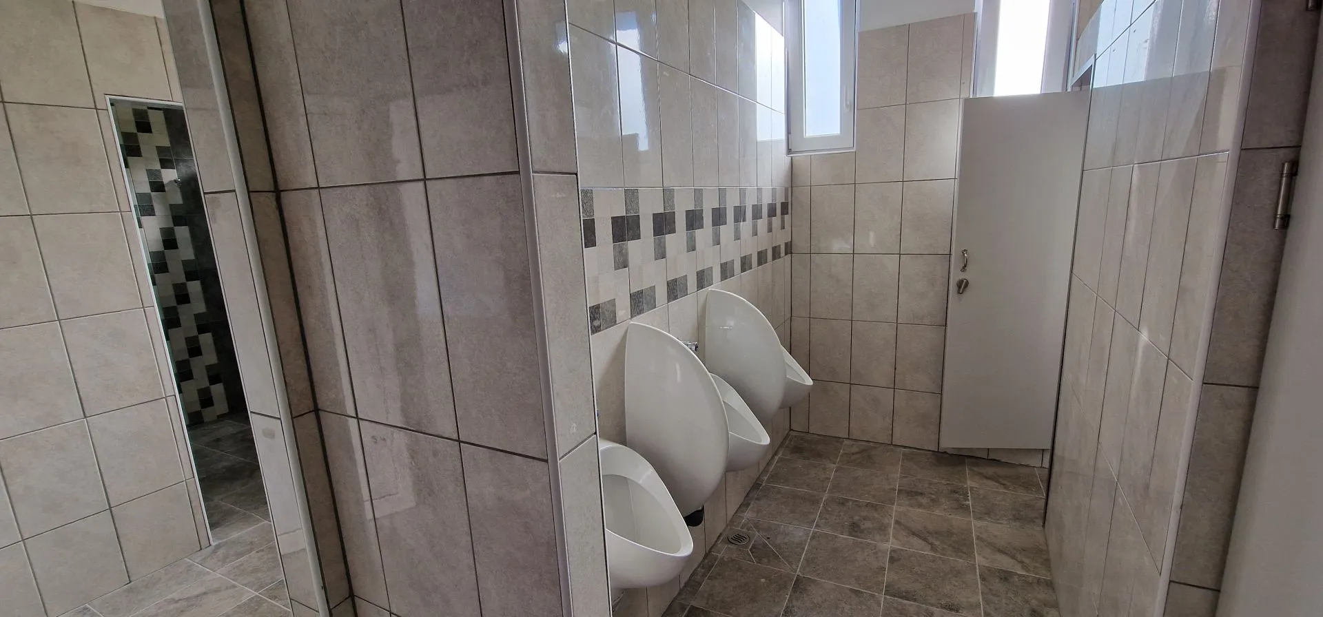 istra, pićan - motel sa 70 ležaja površine 1025 m2 - slika 62