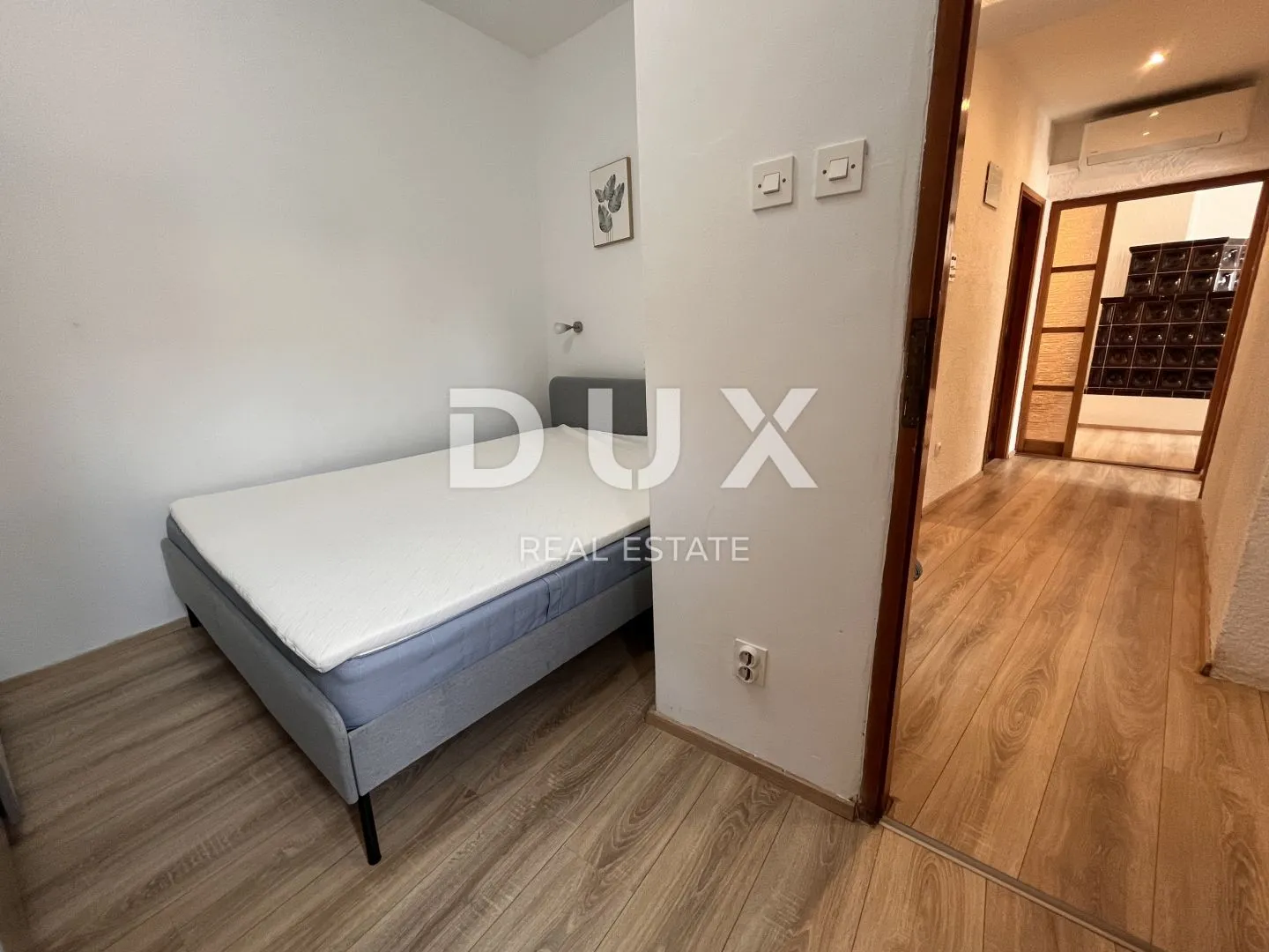 crikvenica - dvije kuće s garažom u blizini centra - slika 13