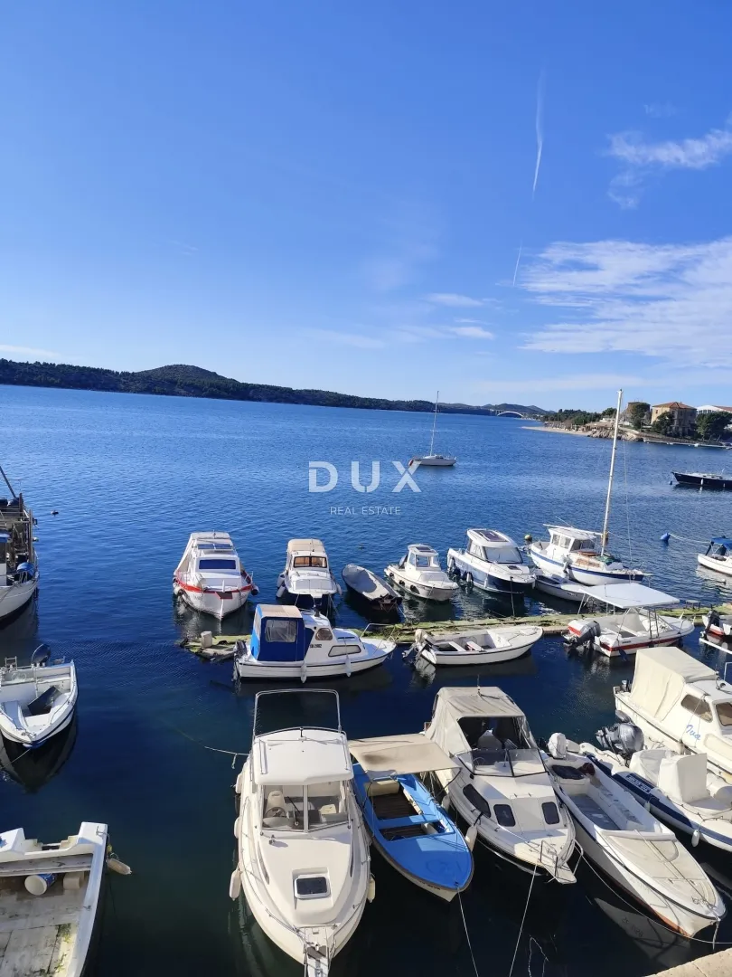 šibenik, riva - stan i poslovni prostor u prvom redu do mora - slika 4