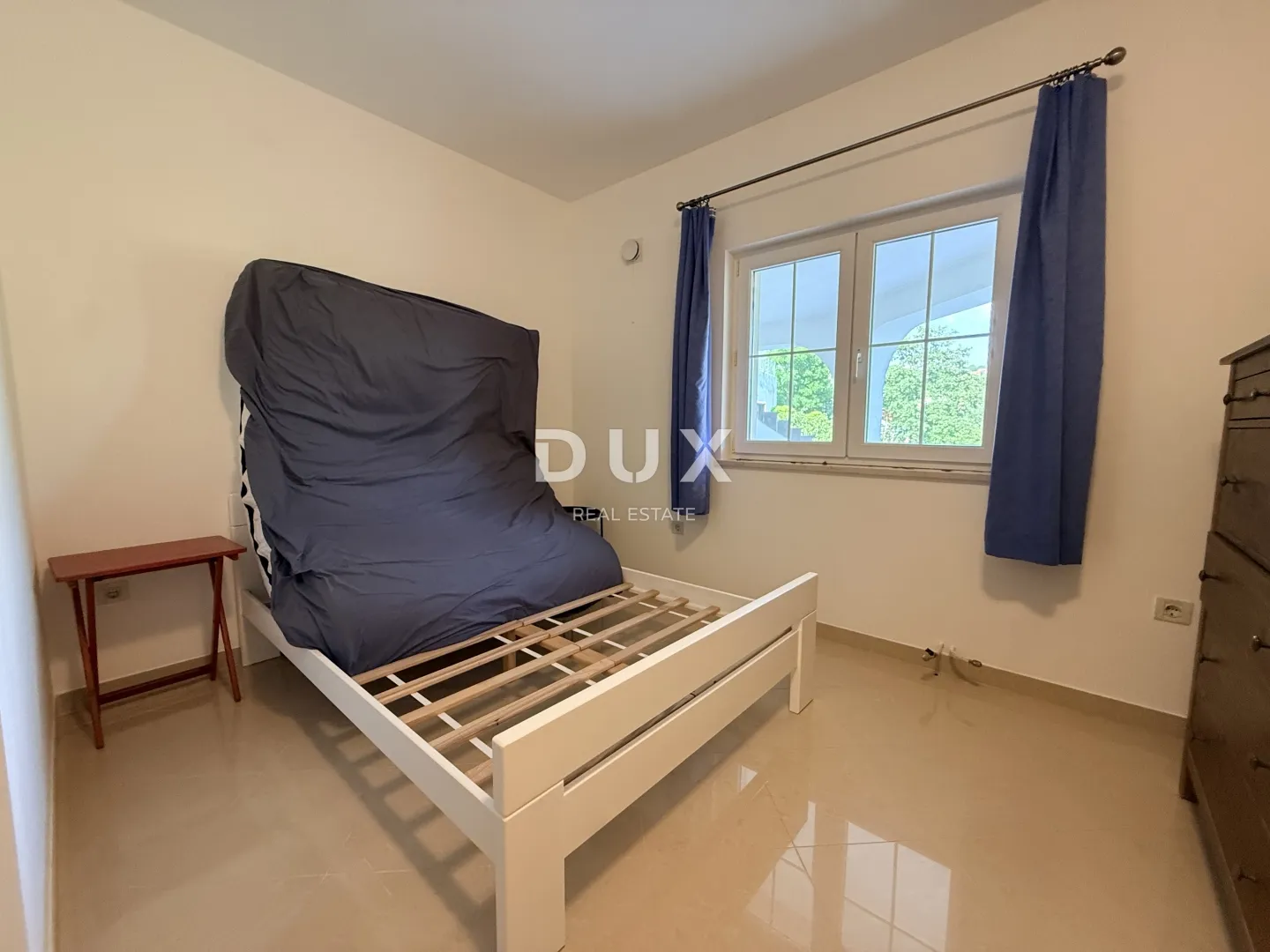 kastav, brnčići – luksuzna villa američkog stila na privatnoj parceli od 2000m2 - slika 26