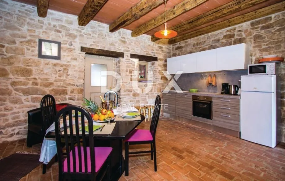 istra, svetvinčenat - romantična istarska kuća - slika 6