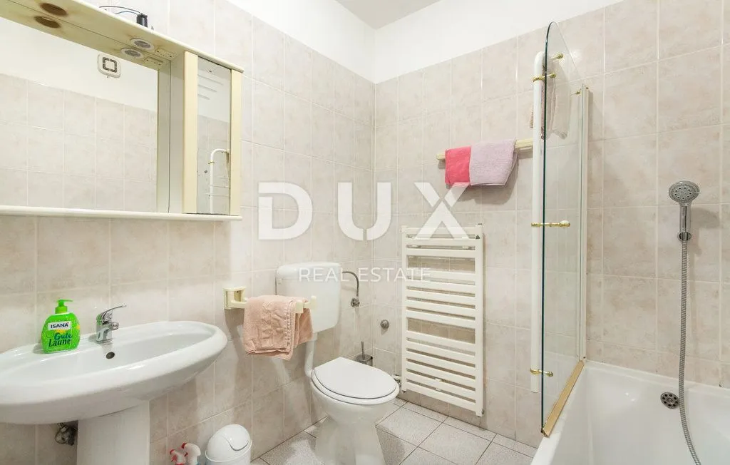 istra, poreč - kuća sa bazenom i uređenom okućnicom - slika 25