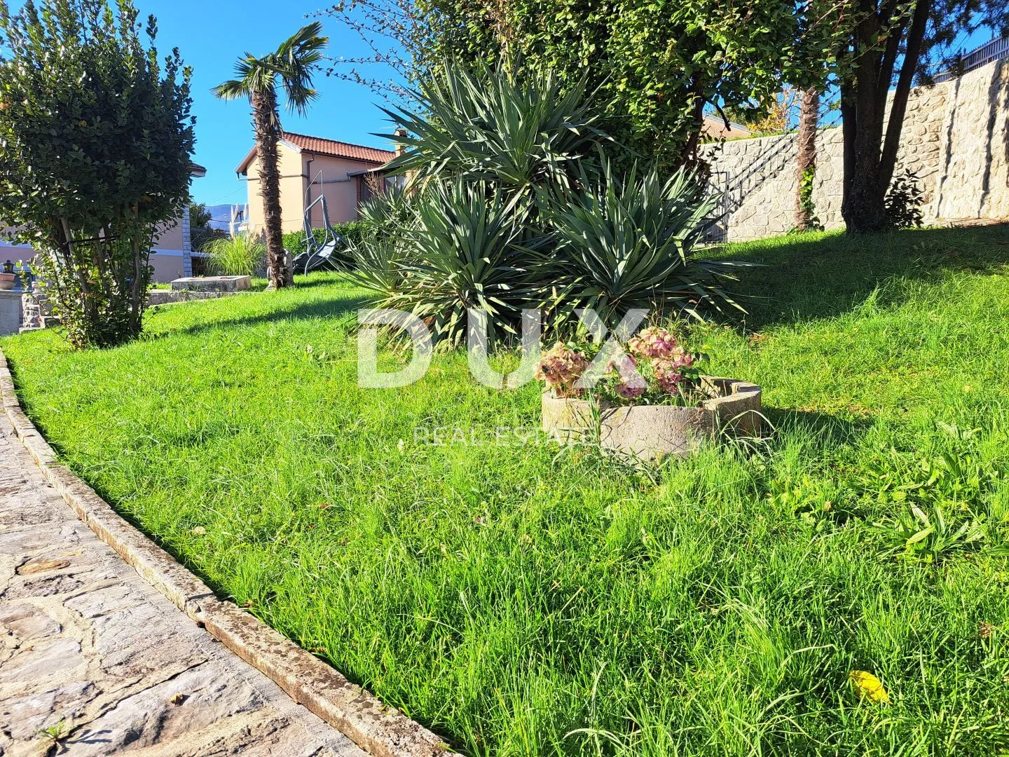 opatija, kastav - vila/kuća, 260 m2 s pogledom, na parceli od 1600 m2 - slika 3