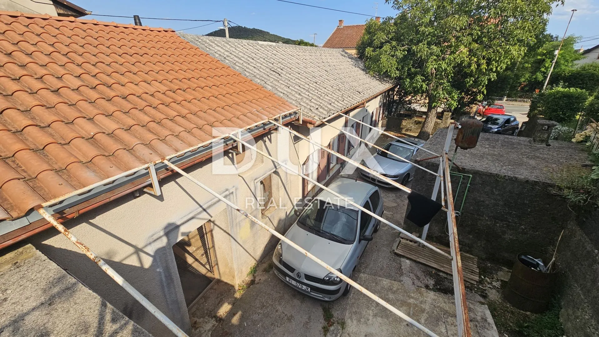 grobnik, čavle - kuća u centru mjesta s velikim potencijalom - slika 23