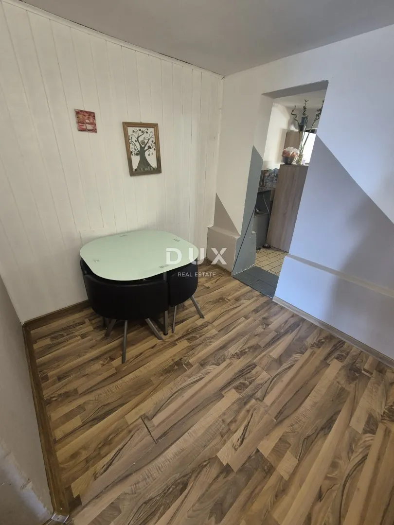 istra,pula - prizemna etaža kuće s dva stana, 2 terase i vrtom - slika 30