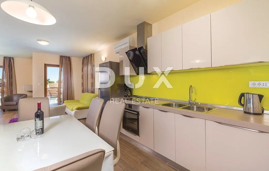 istra, medulin apartmanska kuća u banjolama - pogled na more!! - slika 6