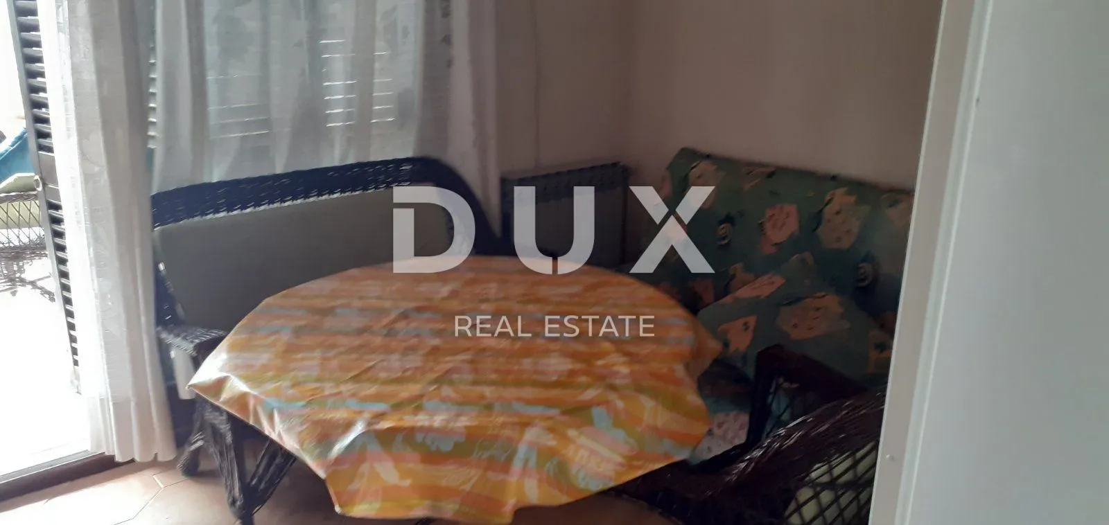 smokvica - kuća s 4 apartmana drugi red do mora (50m), garaža - slika 20