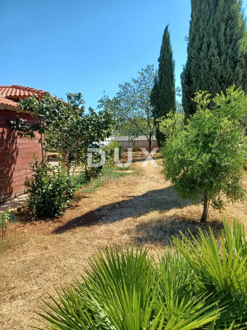 istra, pula - kuća s velikom okućnicom - slika 10
