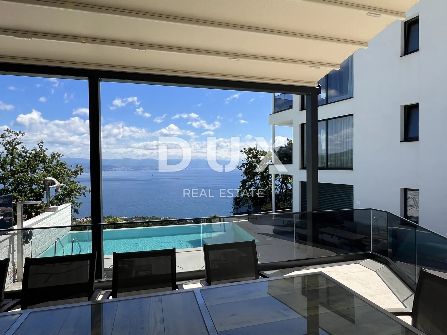 opatija, lovran - ekskluzivan stan s panoramskim pogledom i bazenom - slika 19