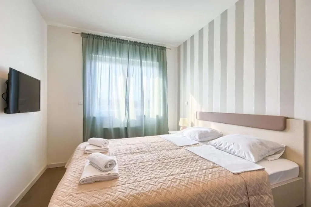 istra, pula - luksuzna apartmanska villa - slika 17