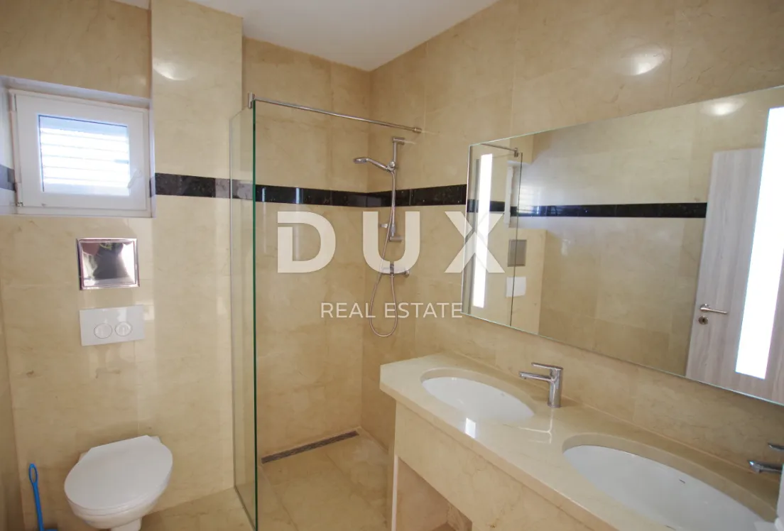 istra, rabac - apartmanska kuća s pogledom na more - slika 25