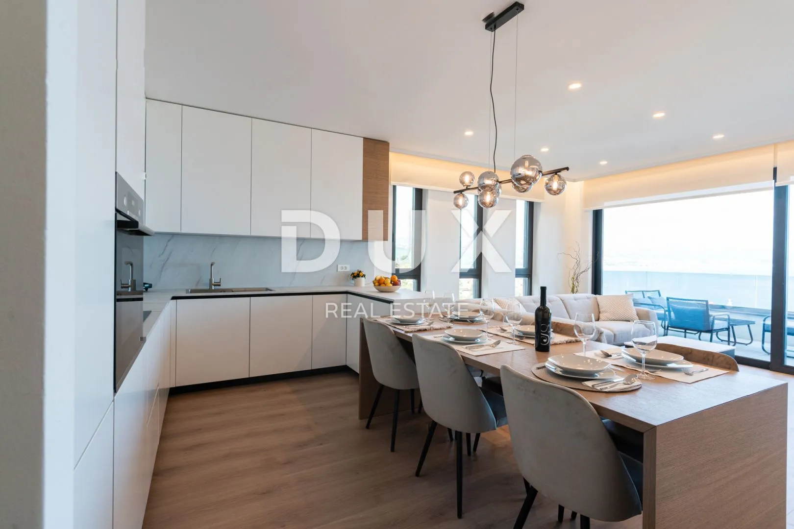 opatija, centar - stan 132m2 u novogradnji s vrtom, bazenom, garažom, pogled na more, centar opatije - slika 10