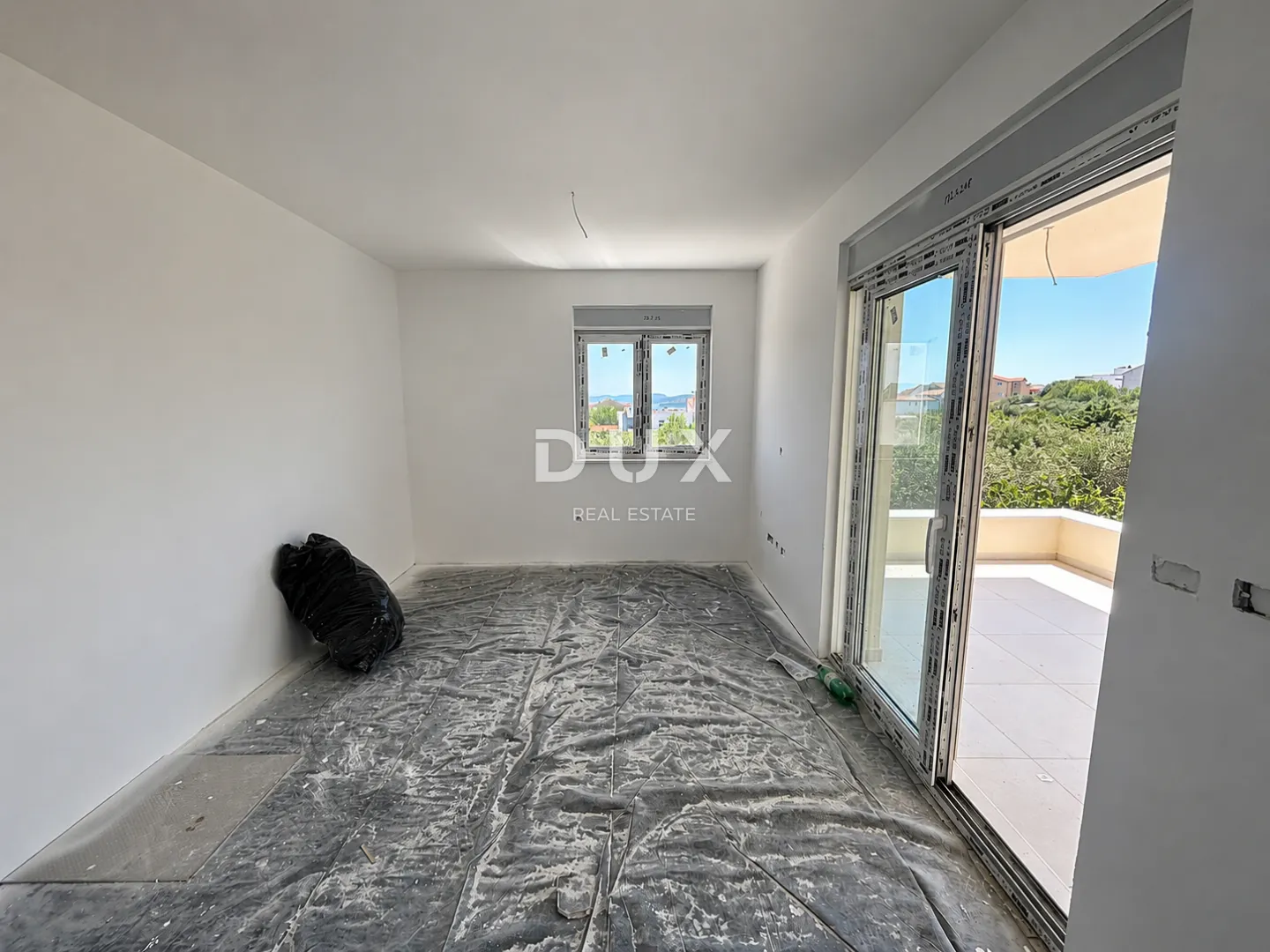 šibenik, vodice – 3 spavaće sobe, pogled na more, novogradnja! - slika 4