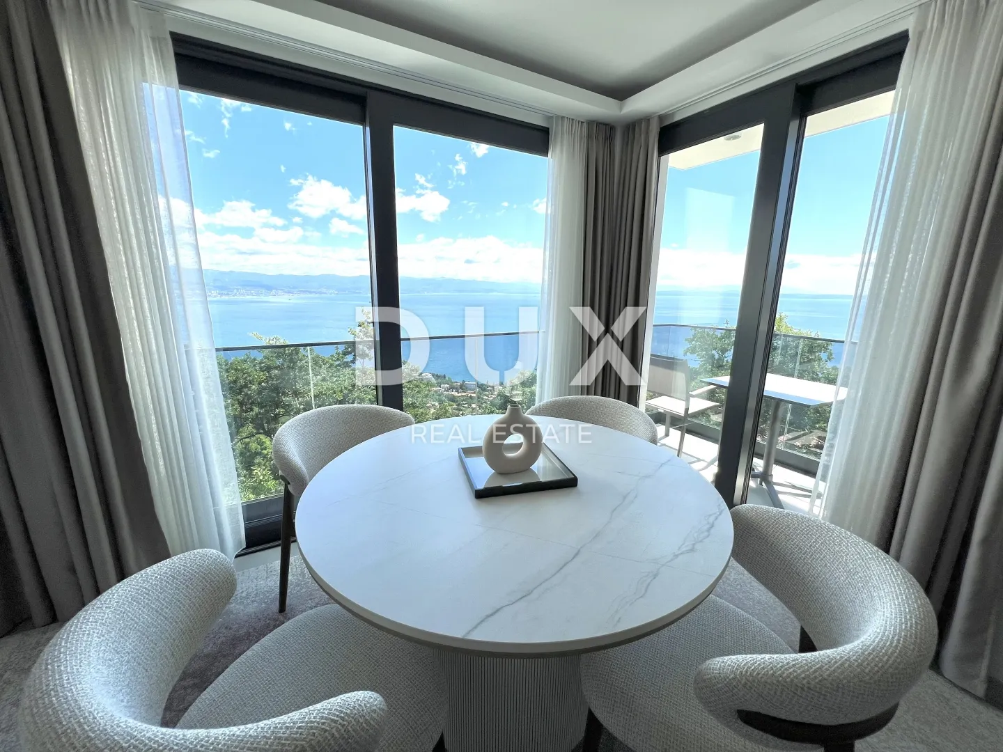 opatija, lovran - ekskluzivan stan s panoramskim pogledom i bazenom - slika 3