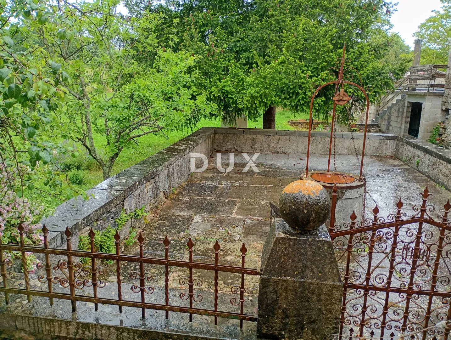 pazin,beram - gospodarska zgrada 58m2 sa okućnicom - slika 3