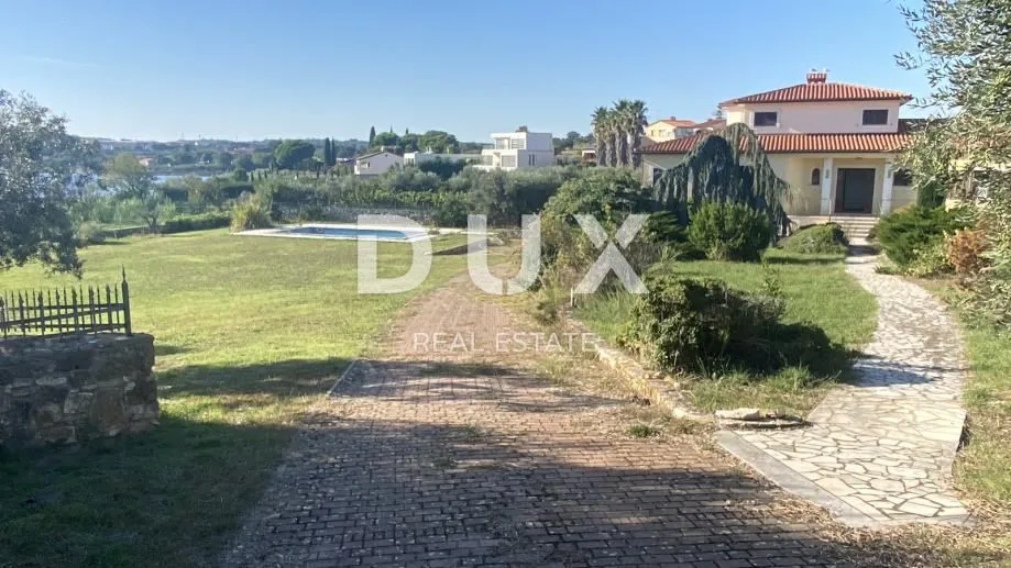 istra, medulin - kuća prvi red do mora, jedinstvena nekretnina! - slika 2