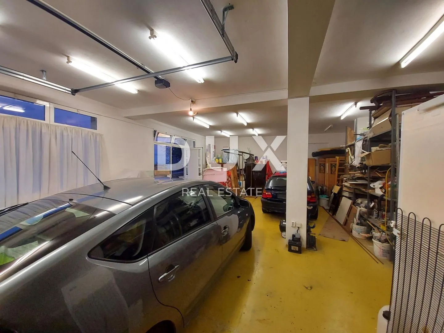 opatija, veprinac - vila 1000m2 s pogledom na more, 6 apartmana i bazenom + okoliš 1000m2 - slika 86