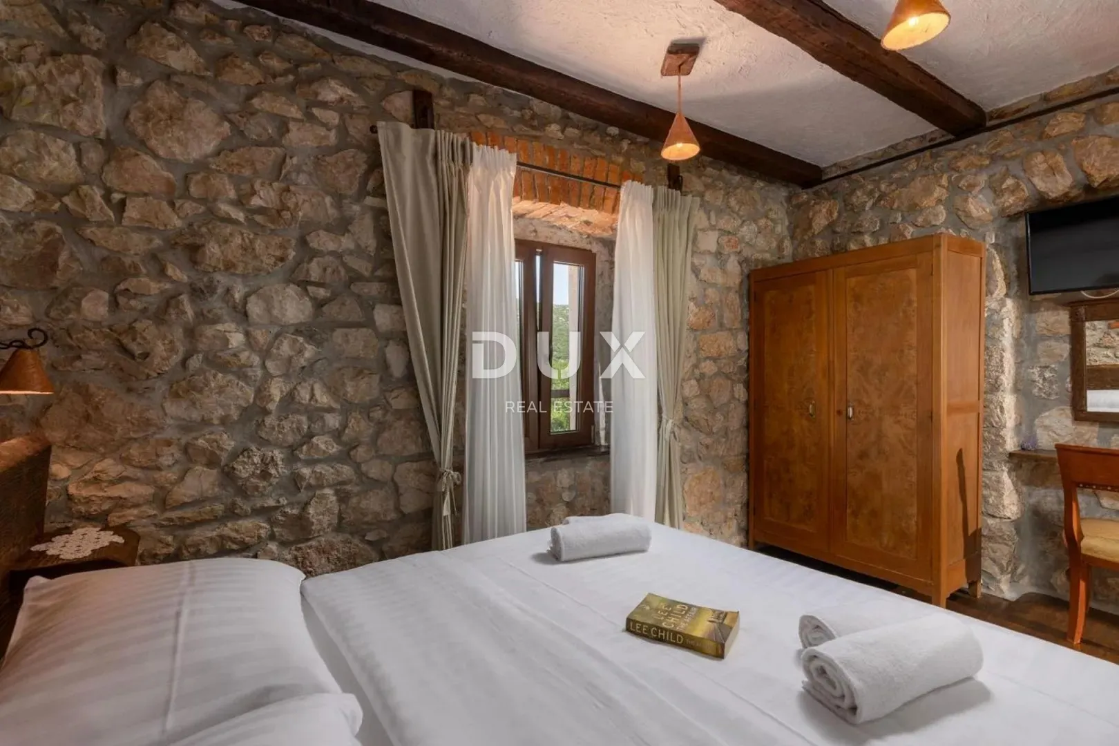 novi vinodol, drivenik - 5-sobna kuća, 230m2 - slika 10
