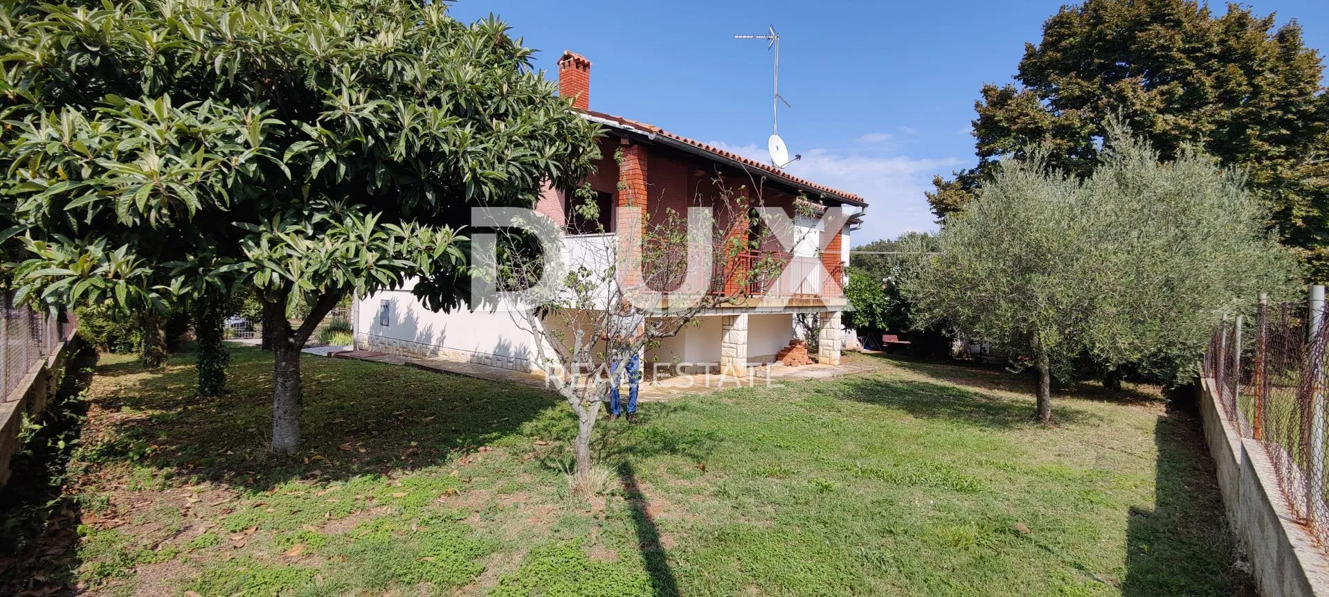 istra, poreč - obiteljska kuća s potencijalom - slika 5
