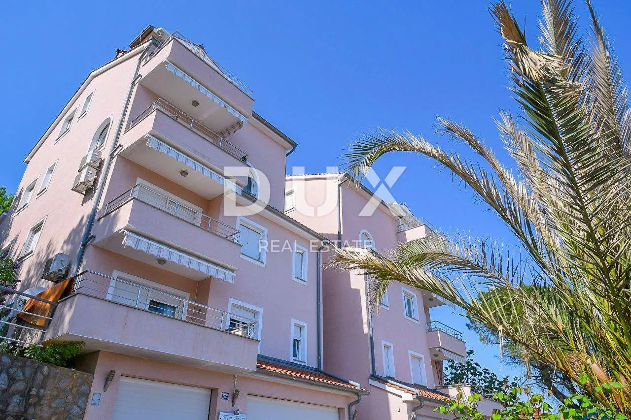 OPATIJA, CENTAR – veliki dvoetažni stan 122m2 s panoramskim pogledom na more, dvije garaže, blizina centra