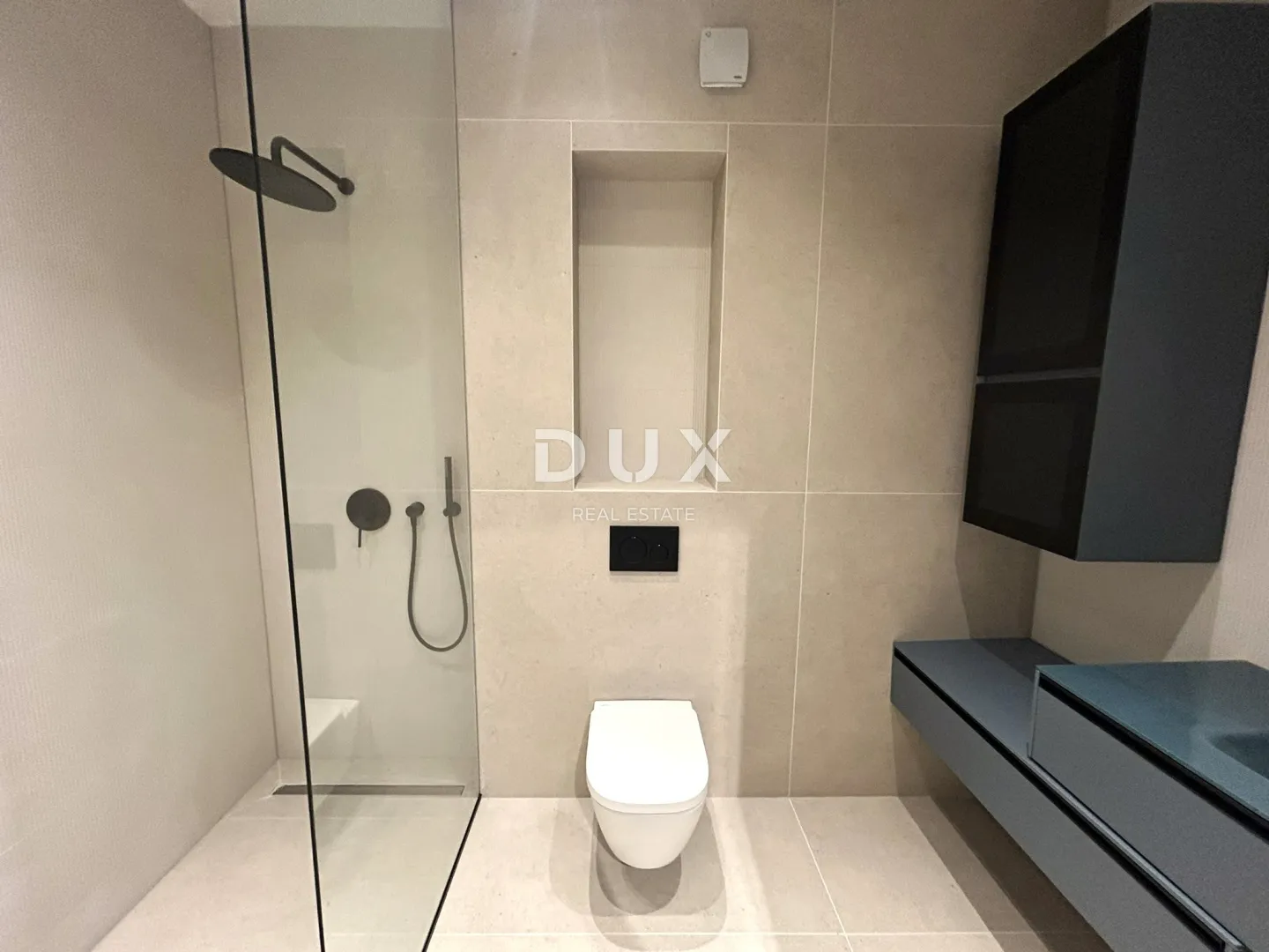 šibenik, žaborić - dizajnerski penthouse 1.red uz more - slika 18