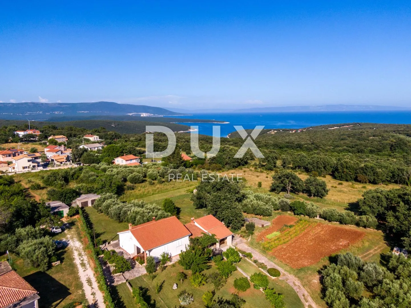 istra, marčana - lijepa kuća s dva stana na osami! - slika 5