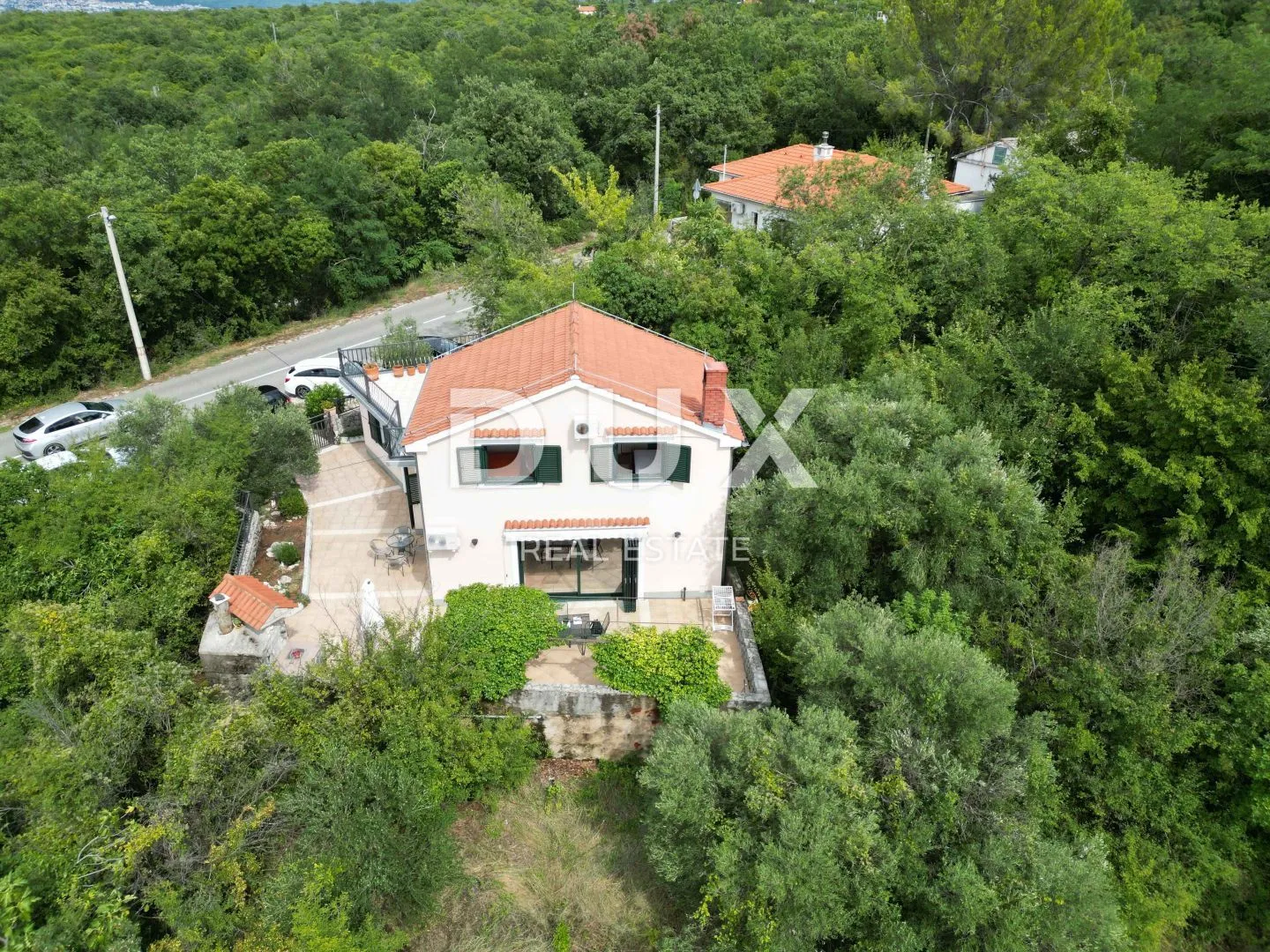 krk, dobrinj - samostojeća kuća 135m2 s pogledom na more + okoliš 150m2 - slika 3