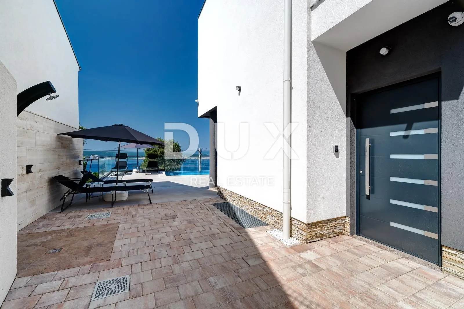 crikvenica - vila s bazenom i panoramskim pogledom na more - slika 41