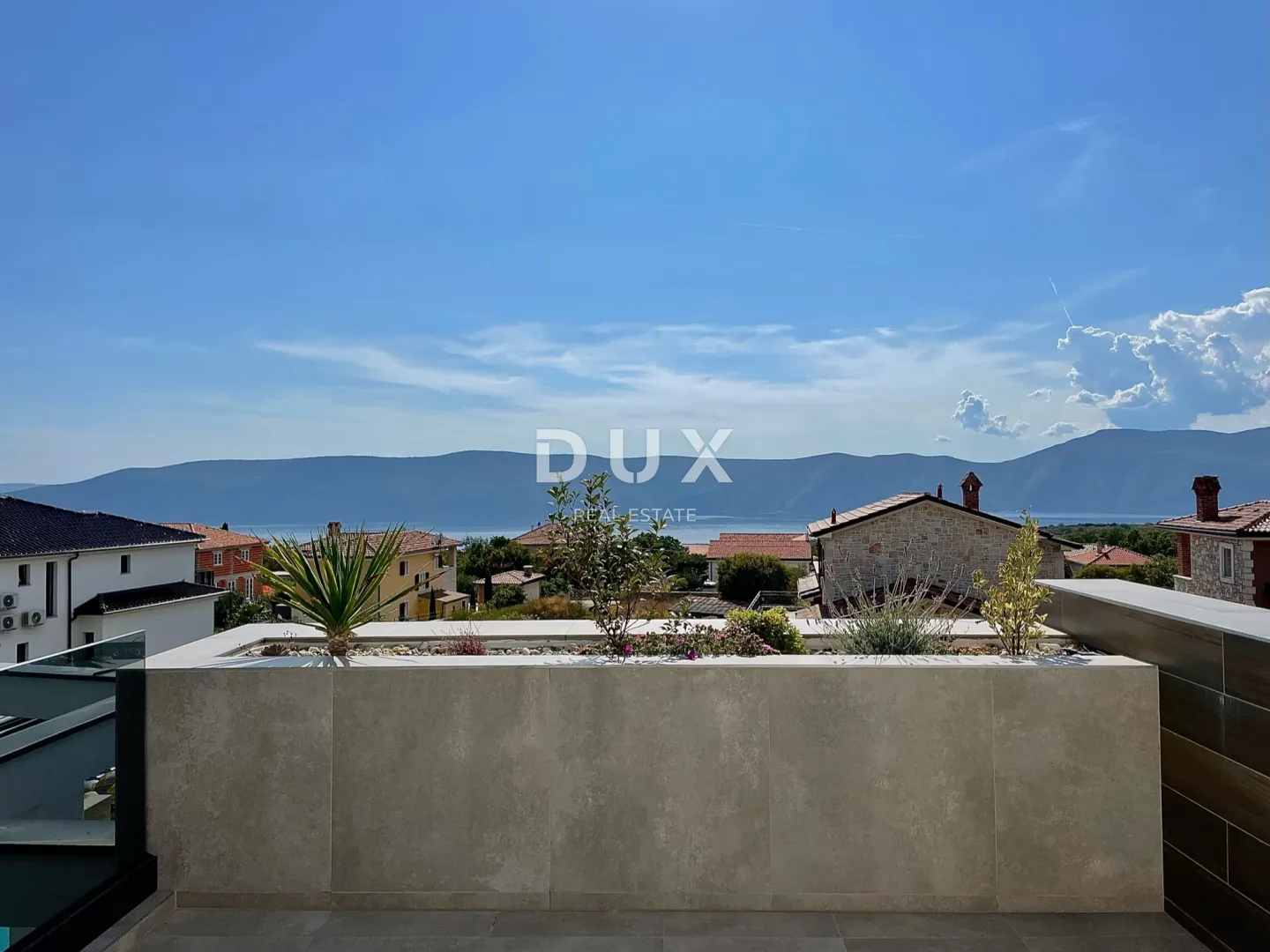 otok krk - prestižna novogradnja s pogledom na more - slika 21
