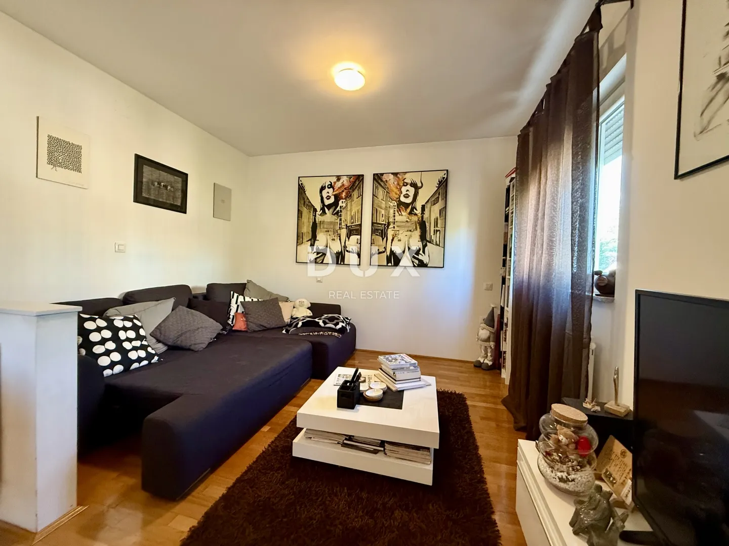 viškovo, centar, stan, 100 m2, 2 garažna mjesta, namješteno - slika 2