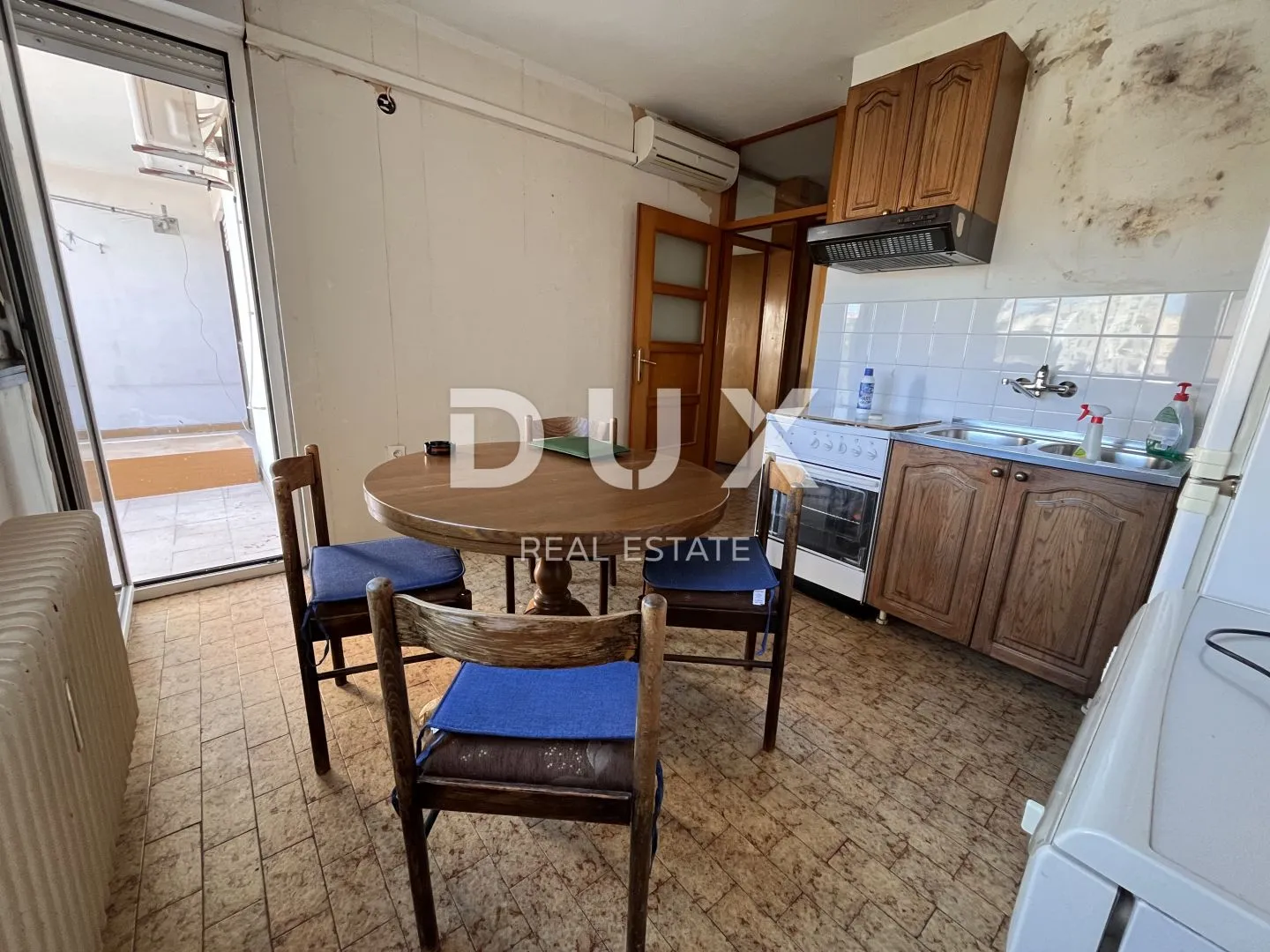 rijeka, turnić - 2skl stan s balkonom i pogledom na more - slika 3