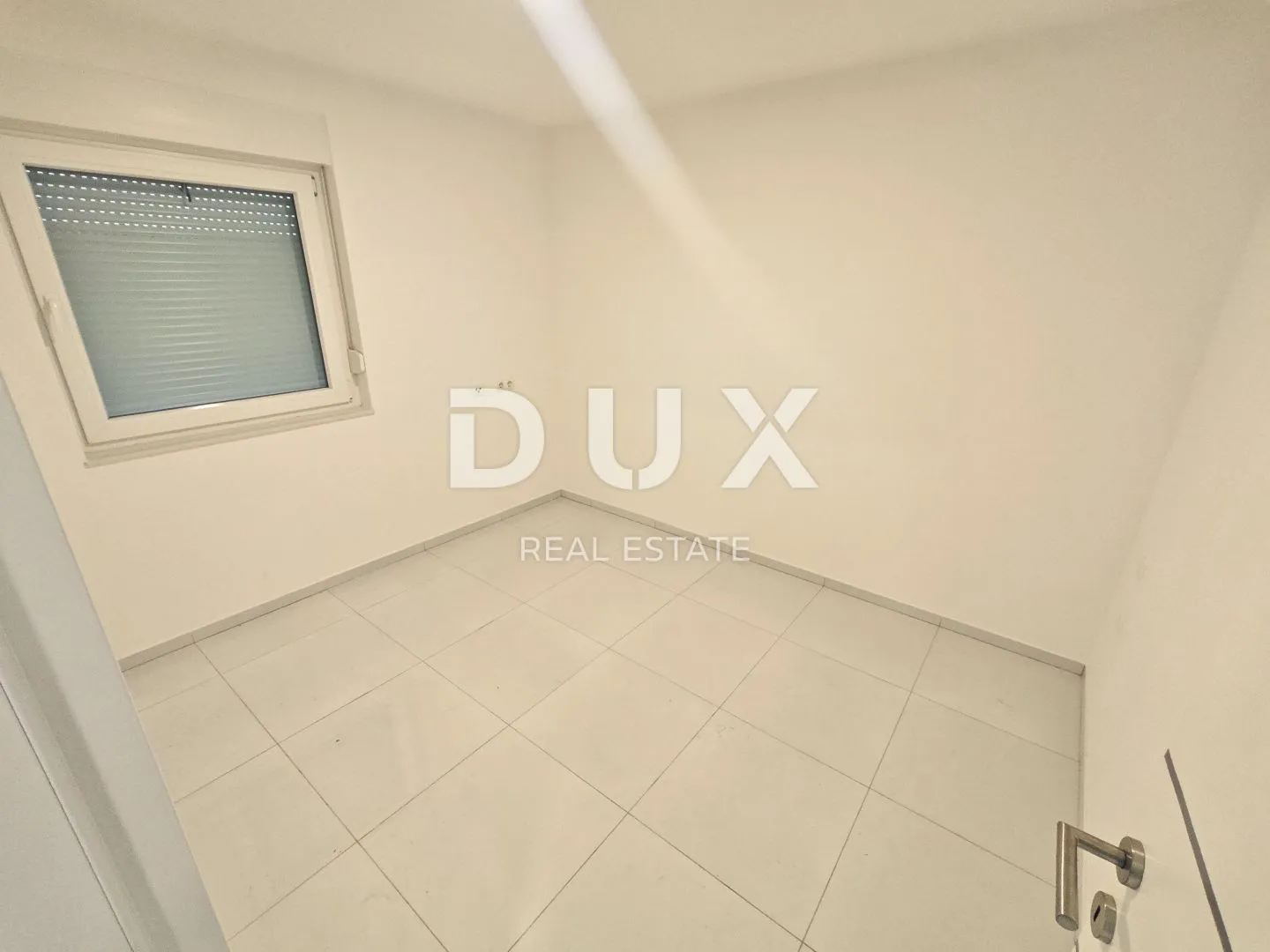 crikvenica, selce, 3-sobni apartman, 64 m2, novogradnja, 150 metara od mora - slika 5