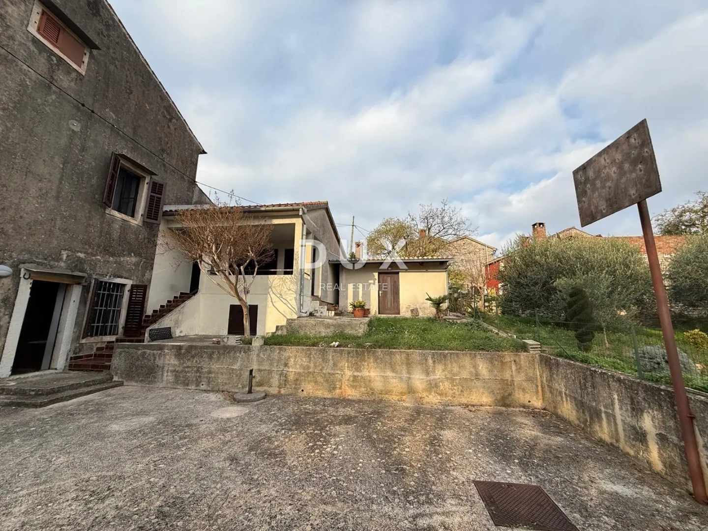 istra,poreč - autentična istarska kuća s dvije stambene jedinice - slika 2