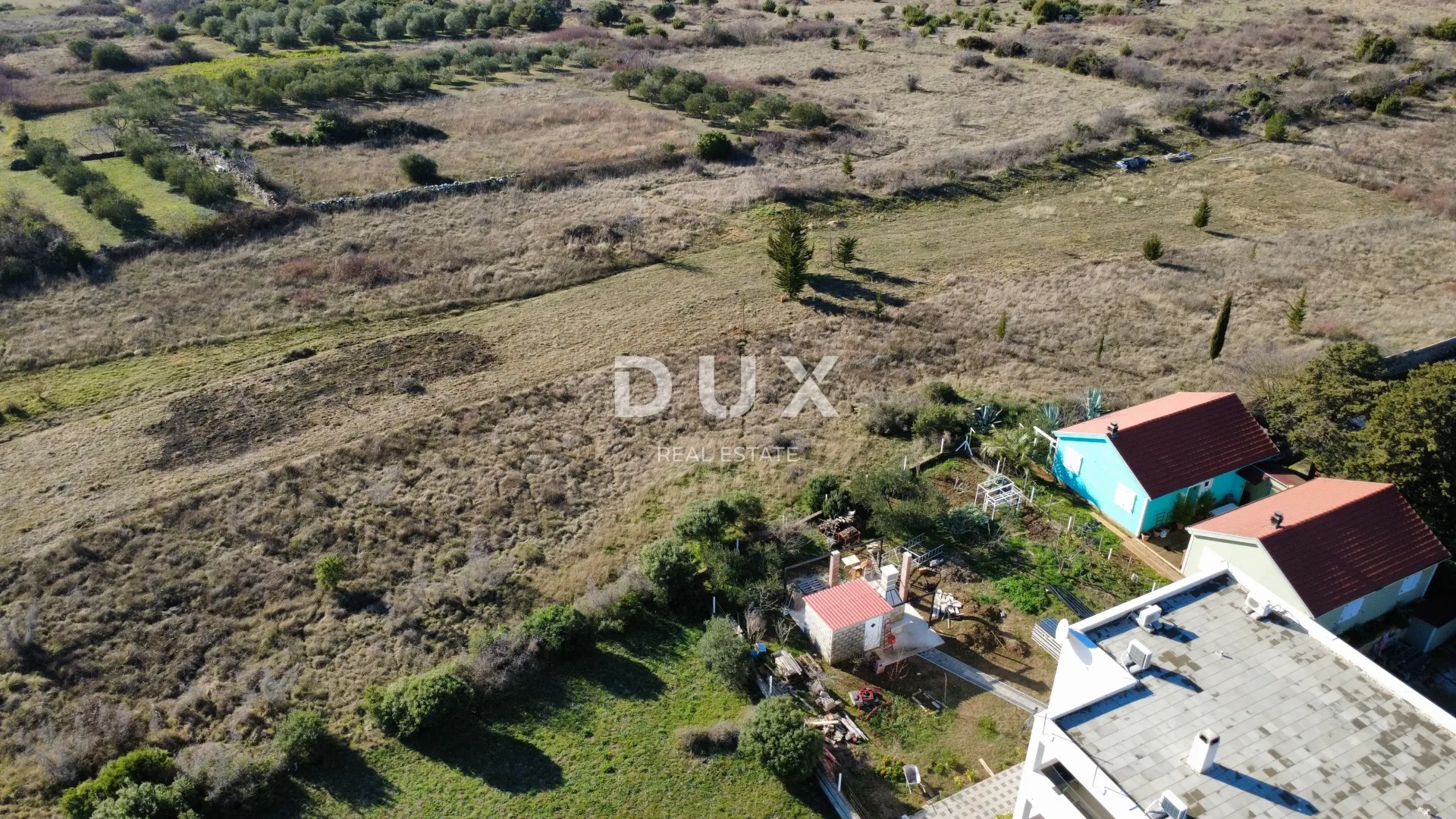 zadar, crno - parcela 3999 m² u građevinskoj zoni! - slika 3