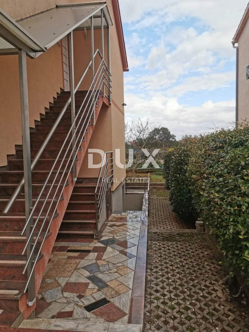 malinska (okolica) - samostojeća kuća sa dva stana + podrum - slika 2