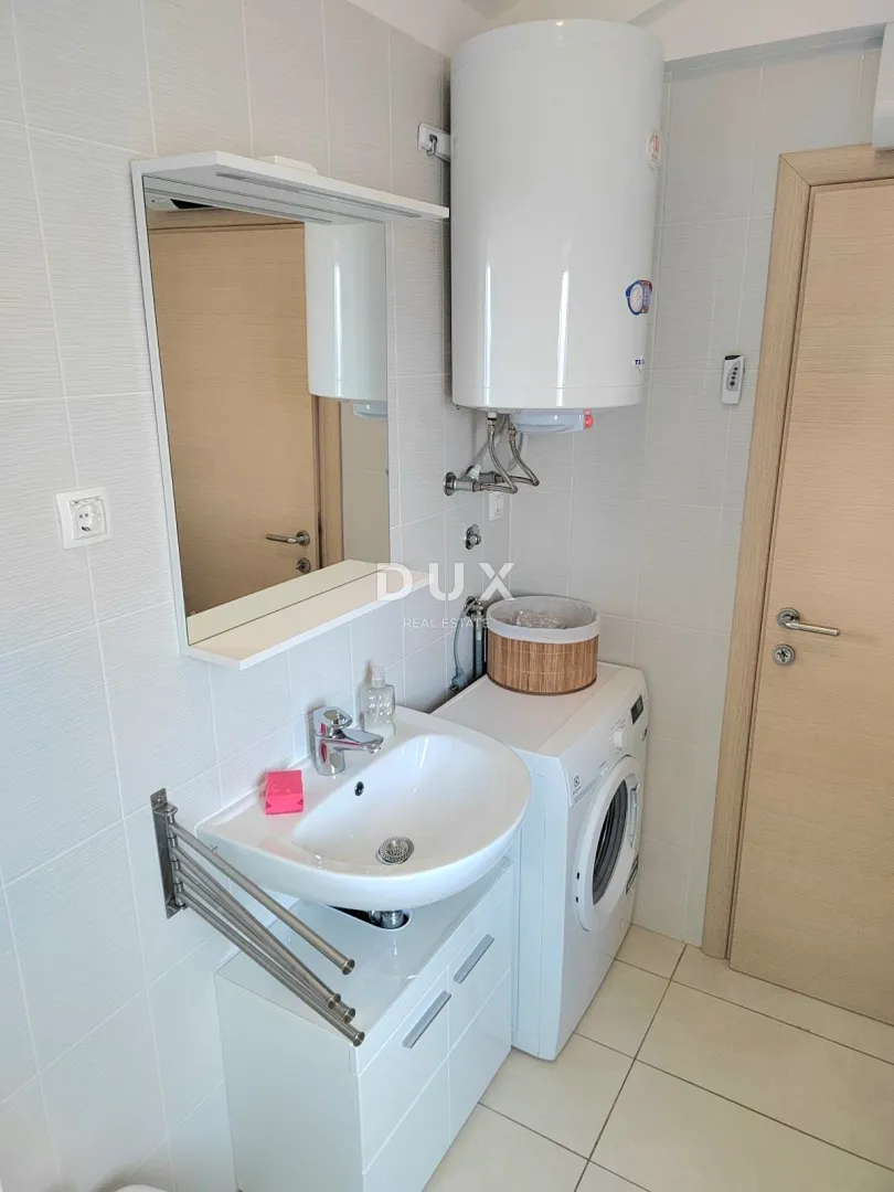crikvenica - prvi red do mora, moderno uređen apartman u srcu crikvenice - slika 18