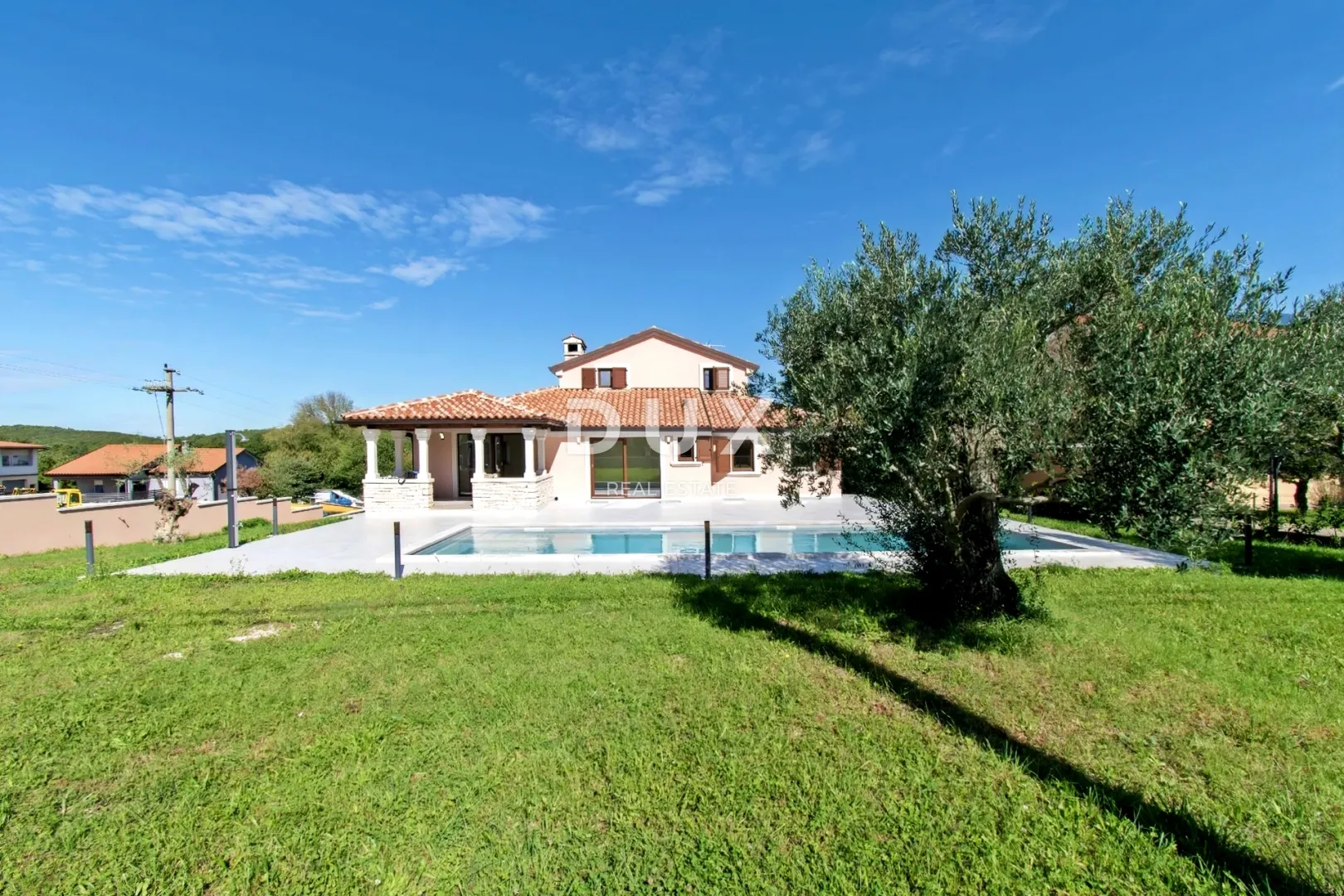 istra, vrsar - vila mediteranskog šarma - slika 2