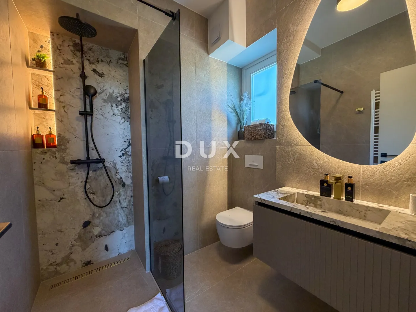 opatija, centar, dvosobni stan, najam, 51m2, 300m od mora - slika 14