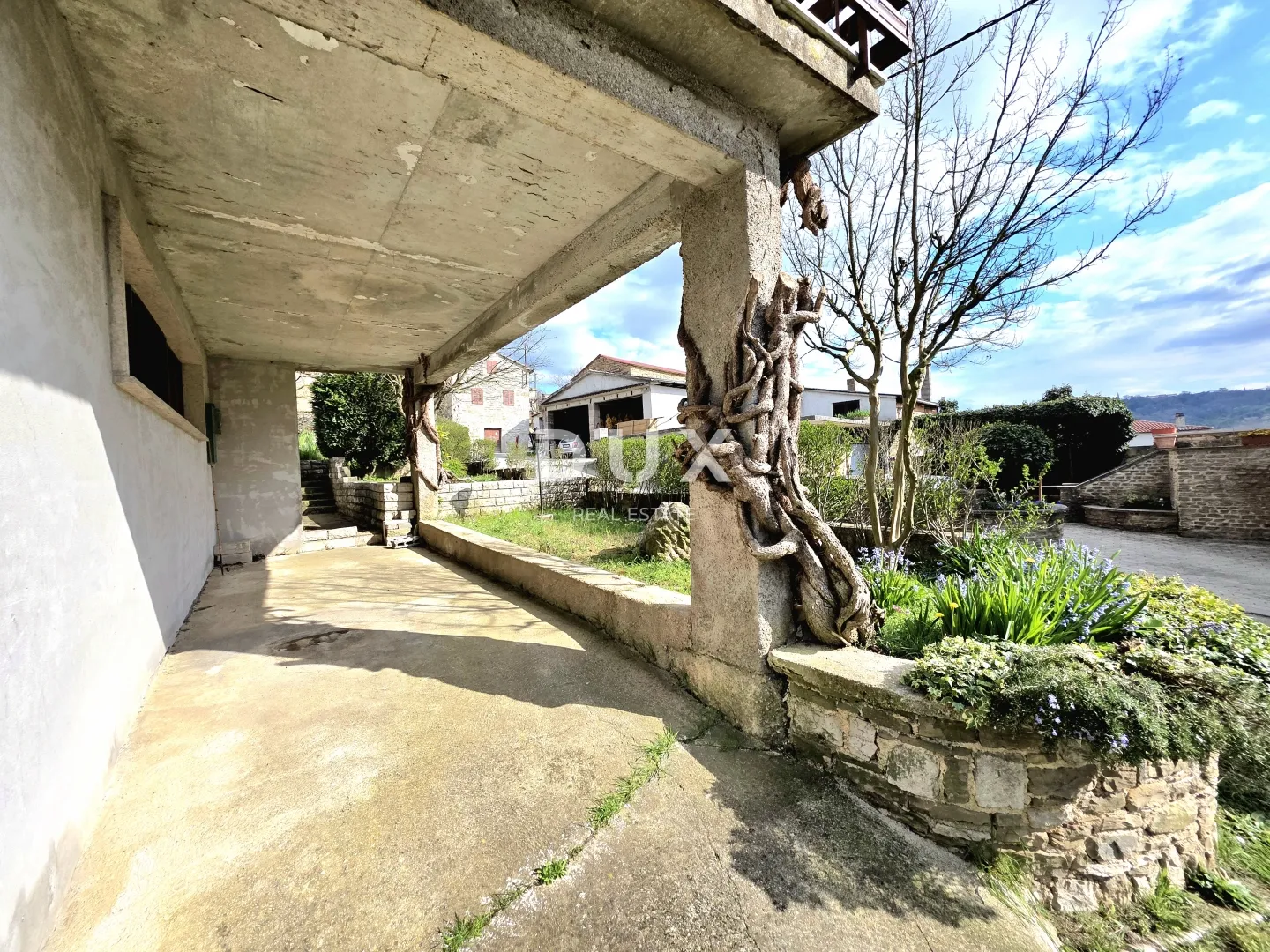 istra, pazin, obiteljska kuća, 250 m2, za obnovu - slika 66