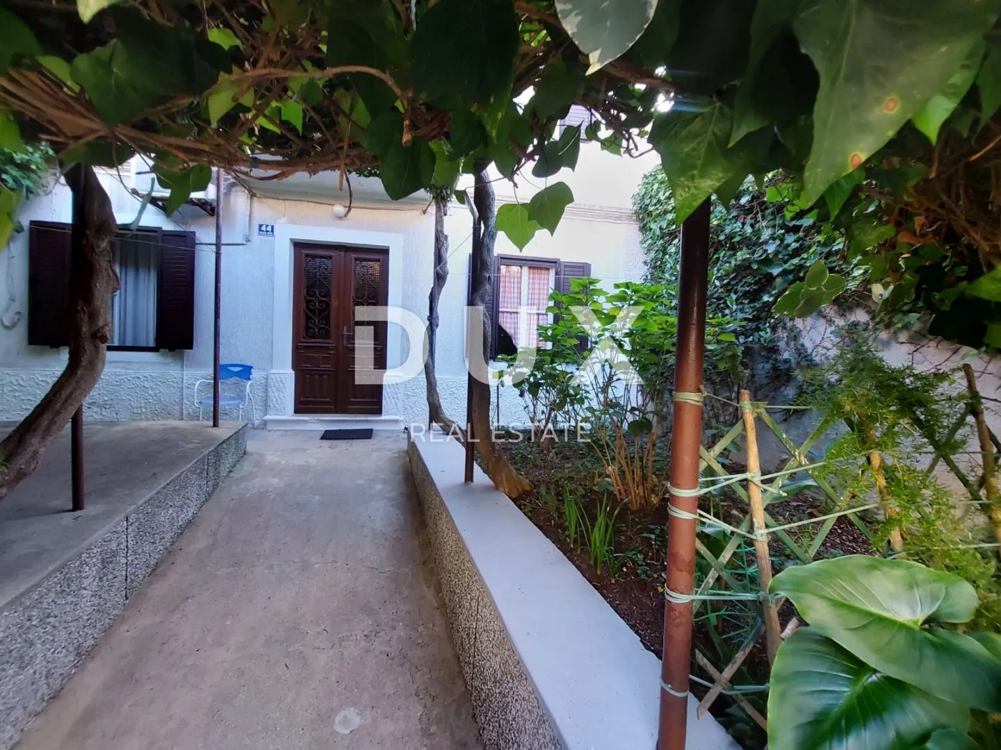 mali lošinj - dvije samostojeće kuće u strogom centru - slika 3